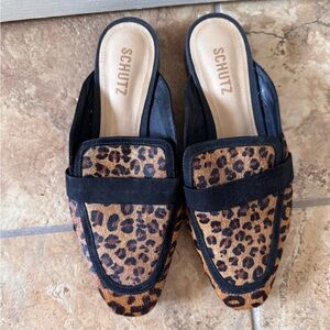 SCHUTZ Black and Brown Leopard Print Flats